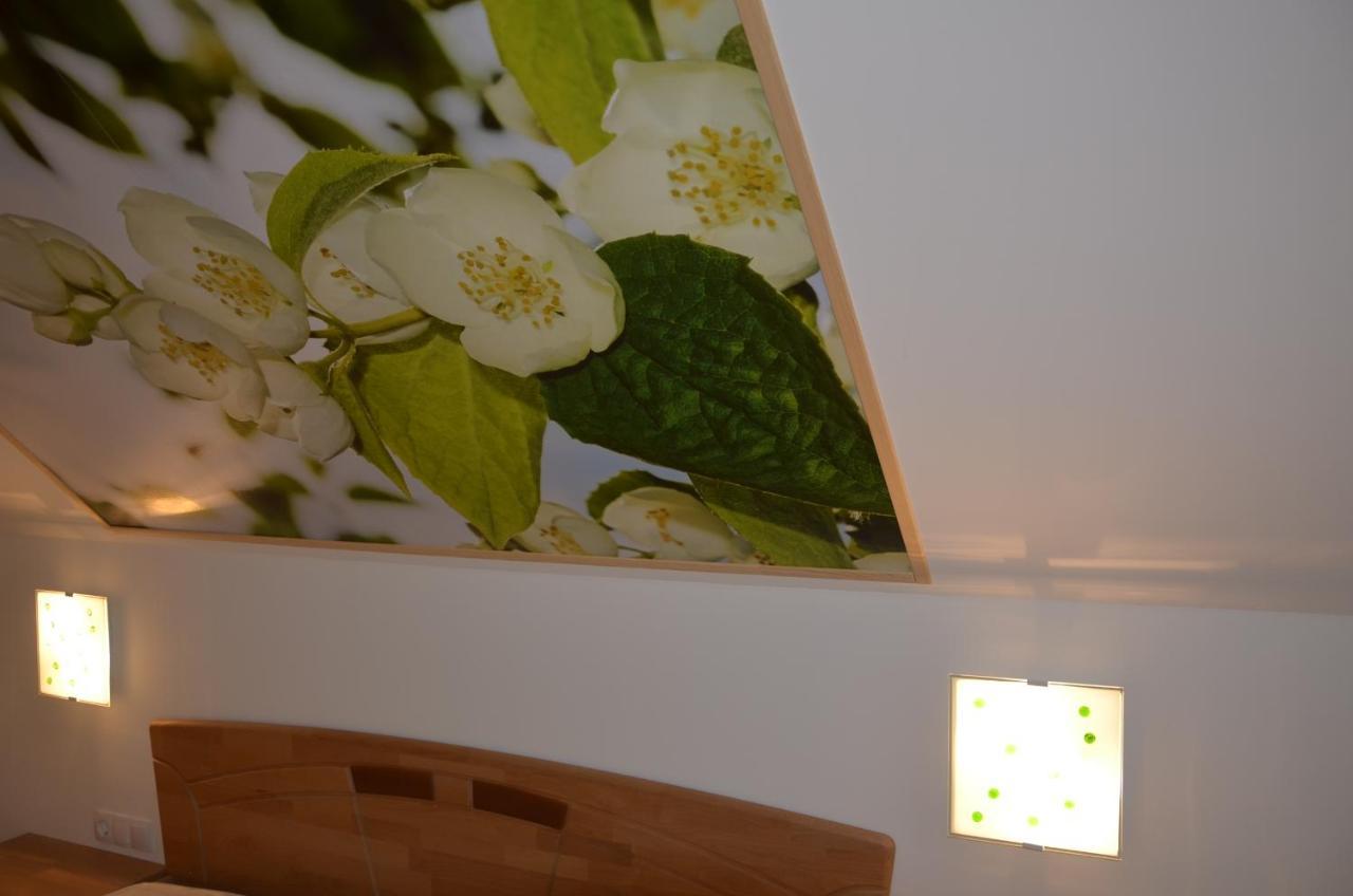 Ferien Am Talhof Hotel Sankt Urban ภายนอก รูปภาพ