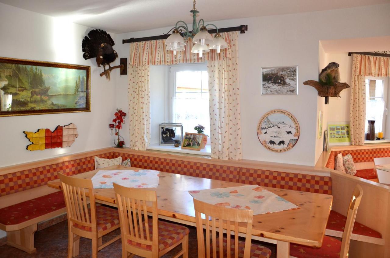 Ferien Am Talhof Hotel Sankt Urban ภายนอก รูปภาพ